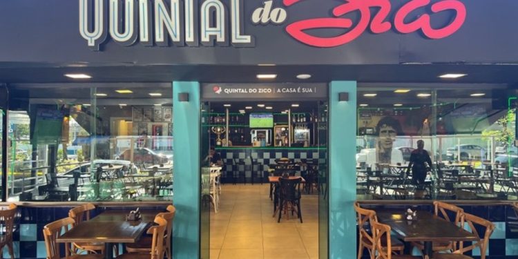 Fachada do Quintal do Zico, no Itaúna Shopping, que recebe programação especial para a final da Libertadores neste sábado (29) — Foto: Divulgação