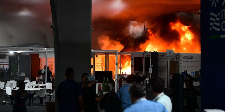 Fogo na COP e fim do caminho: duplo desastre de um dia ruim