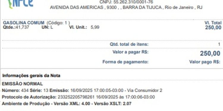 Nota de abastecimento apresentada por Ramagem, com seu CPF, aponta abastecimento em posto de gasolina no Rio durante votação da PEC da Blindagem — Foto: Reprodução