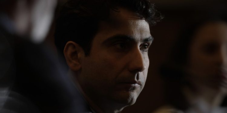 O presidente do Banco Central, Gabriel Galípolo, pode ficar dispensado de carta para justificar inflação acima da meta — Foto: Cristiano Mariz/Agência O Globo