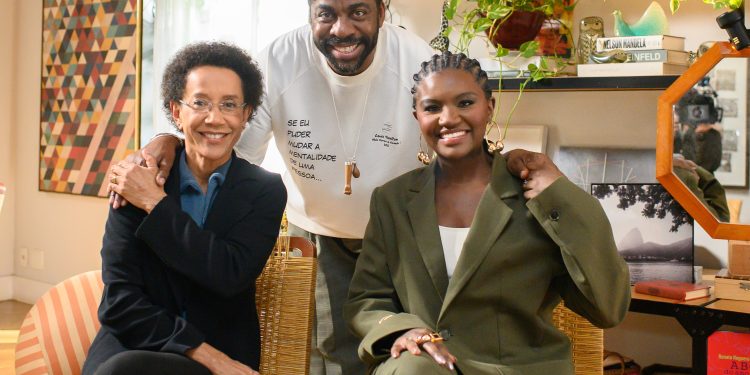 Lázaro Ramos receberá Zileide Silva e Kenya Sade em temporada especial do 'Espelho', no Canal Brasil