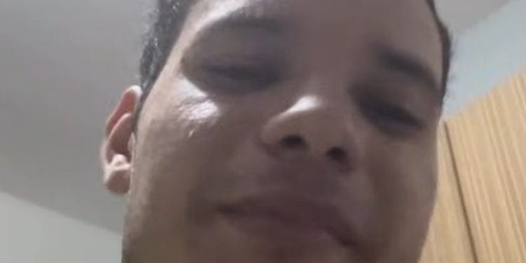 Edcley Teixeira grava vídeo para seguidores após anulação de questões do Enem — Foto: Reprodução/Instagram