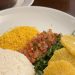 Complementos da feijoada: "O trabalho é cuidadoso. É possível notar a preocupação com qualidade (...) O arroz está ligeiramente sobrecozido" — Foto: Ian Oliver