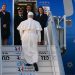 Papa Leão XIV embarcando para a Turquia em primeira viagem internacional do pontificado — Foto: AFP