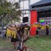 Representação da Boiúna, a cobra gigante dos fundos do rio da lenda amazônica — Foto: Lucas Altino