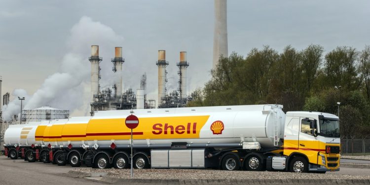 Caminhão da Shell — Foto: Peter Boer/Bloomberg