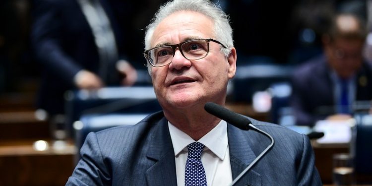 Renan propõe aumentar tributação de bets, fintechs e bancos em 'pacote' no novo IR