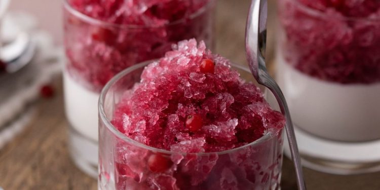 Suave e refrescante: Aprenda passo a passo de uma sobremesa de framboesa com limão