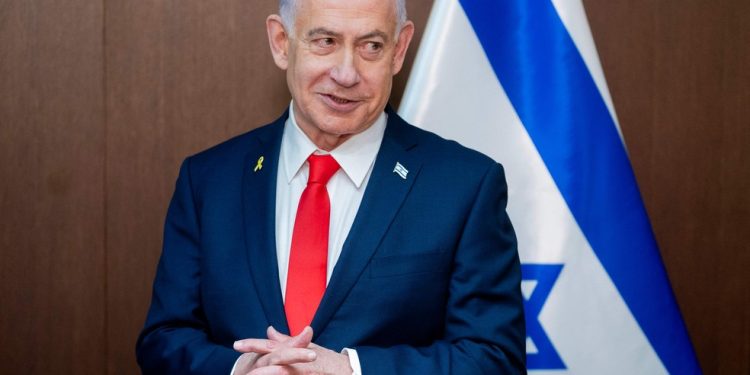 Primeiro-ministro de Israel, Benjamin Netanyahu, após reunião com o vice-presidente dos EUA, JD Vance — Foto: Nathan HOWARD / POOL / AFP