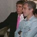 Donald Trump esteve em festas com Jeffrey Epstein — Foto: Reprodução de cena / Netflix