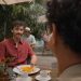 Apresentação dos novos AirPods traz, pela primeira vez, cena falada em português — Foto: Reprodução/Apple