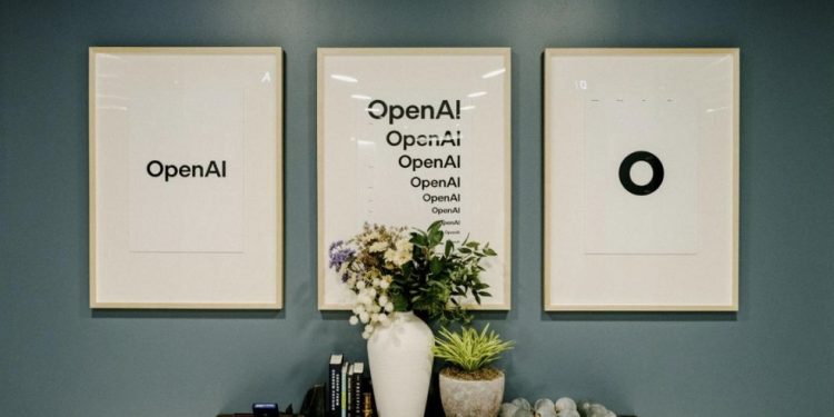 A OpenAI consultou especialistas em saúde mental para tornar o ChatGPT mais seguro — Foto: Aaron Wojack/The New York Times