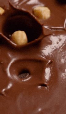 Aprenda como fazer de maneira simples e rápida um pavê de chocolate para o Natal