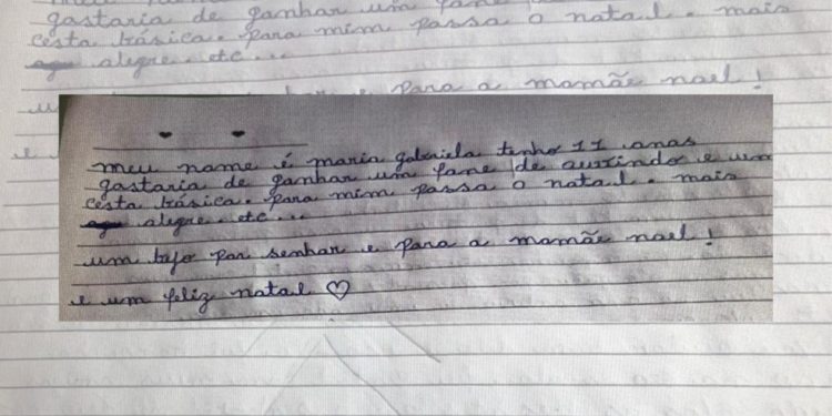 Menina pede fone de ouvido e cesta básica — Foto: Reprodução / Papai Noel dos Correios