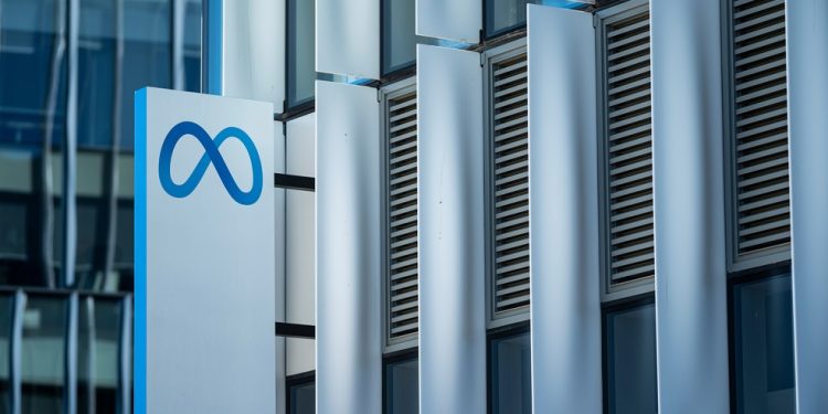 Prédio da Meta, dona do Facebook, Instagram e Whatsapp, nos EUA — Foto: Bloomberg