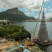 Montagem da Árvore de Natal da Lagoa — Foto: Gabriel de Paiva/ Agência O Globo