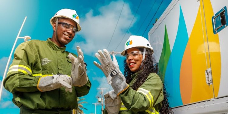 Estratégia para o crescimento e fortalecimento do setor: primarização da mão de obra e ampliação do número de mulheres como eletricistas — Foto: Divulgação/Neoenergia