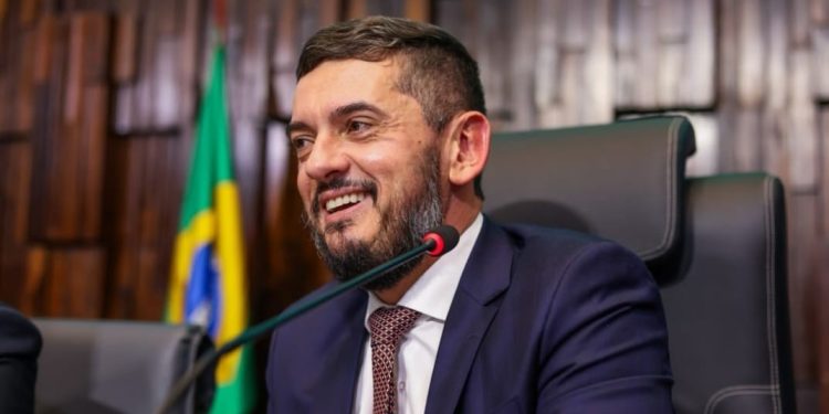 Preso pela PF, Bacellar é autor do 'Pacote de Enfrentamento ao Crime' no RJ: 'resgatar a confiança da população'