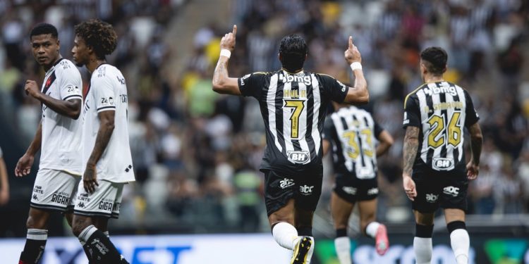 Hulk comemorando o gol contra o Vasco — Foto: Pedro Souza / Atlético