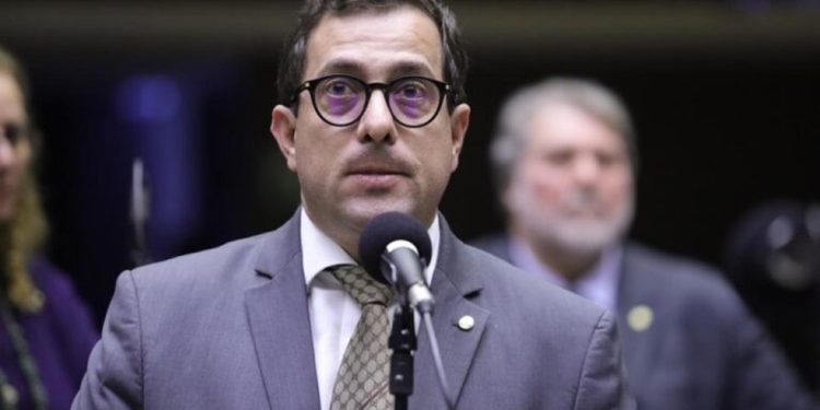 Gervasio Maia, relator da LDO — Foto: Mário Agra/Câmara dos Deputados