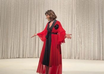 Beth em cena — Foto: Divulgação