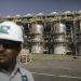 Instalações da Saudi Aramco: CEO disse que a empresa pode desviar mais petróleo bruto para uma rota alternativa que evita o Estreito de Ormuz — Foto: Bloomberg