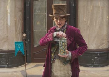 Timothee Chalamet em cena de "Wonka" — Foto: Divulgação