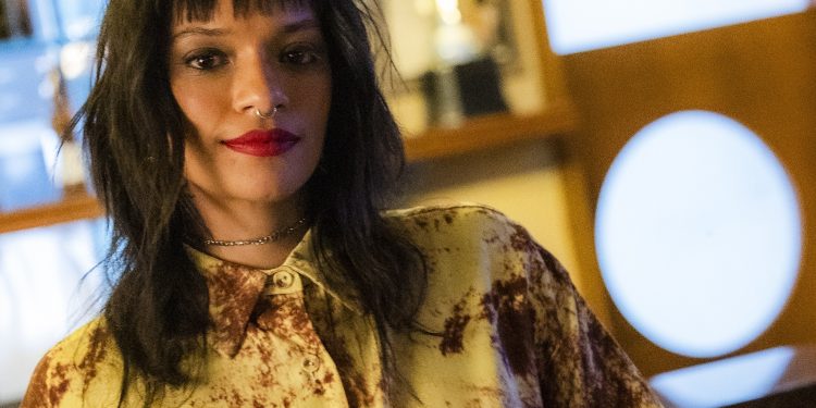 Ingrid Gaigher surge em primeira imagem como ex de Juquinha em novela vertical sobre o casal de 'Três Graças'