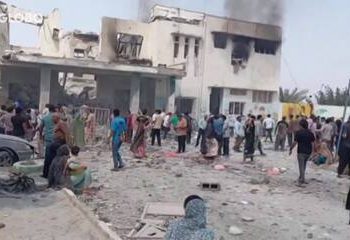 TV estatal exibe imagens de escola atingida por ataque mortal no sul do Irã