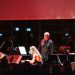 Malkovich (ao centro), com o violinista ucraniano Andrej Bielo, a pianista russa Anastasya Terenkova e o bandoneonista argentino Fabrizio Colombo — Foto: MAGYAR ZENE HÁZA