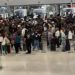 Passegeiro mostra longas filas em aeroporto de Nova Orleans — Foto: Reprodução | X