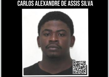 Carlos Alexandre Assis Silva está foragido — Foto: Divulgação