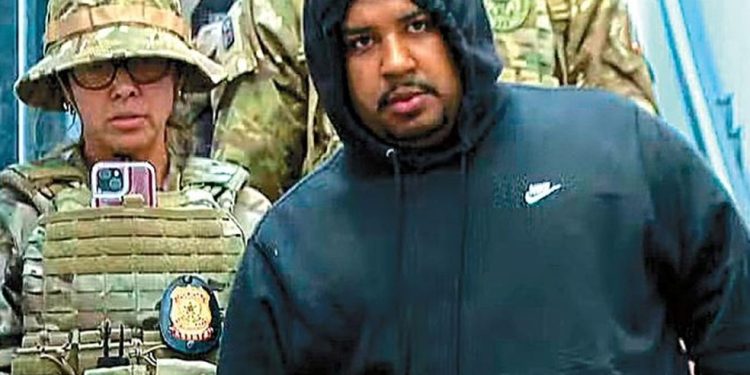 Índio do Lixão. Chefe do tráfico pediu PMs para escoltar convidado em baile — Foto: Reprodução