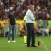 Tite pensativo na sua última partida no comando do Flamengo — Foto: Guito Moreto/Agência O Globo