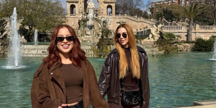 Mari Fernandez e Júlia Ribeiro — Foto: Reprodução/Instagram