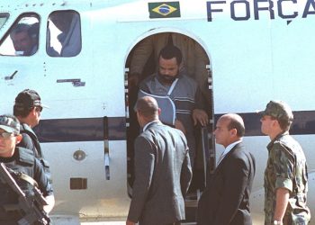 O traficante Beira-Mar chega a Brasília após prisão na Colômbia — Foto: Ailton de Freitas/Agência O GLOBO