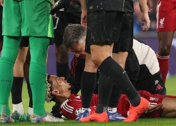 Atacante francês rompe o tendão de Aquiles e está fora da Copa do Mundo, diz jornal