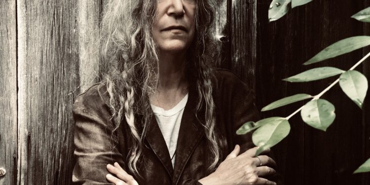 Cantora americana Patti Smith, a 'madrinha do punk', vence Prêmio Princesa das Astúrias de Artes de 2026 na Espanha