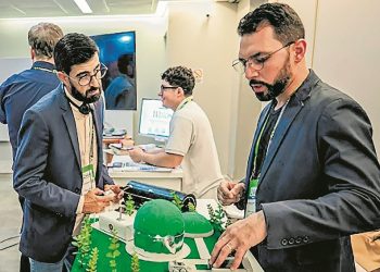 Eduardo Claviso, CEO da Ígnea Biogás, apresenta o projeto Nosso Carbono em evento — Foto: Divulgação/Ígnea Biogás