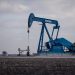 Cotação do petróleo despenca e ações sobem após Trump anunciar cessar-fogo no Irã