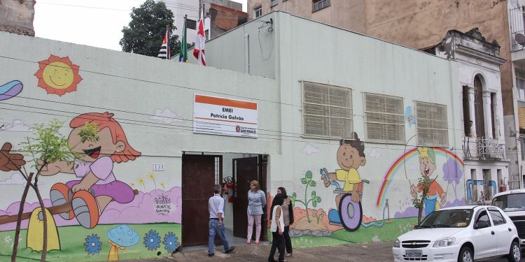 Documentário crítico ao ensino público gravado em creche municipal com aval da prefeitura gera reações em SP