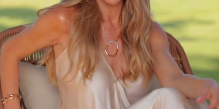 É seguro realizar quatro procedimentos estéticos em uma única cirurgia? Especialistas comentam caso de Ana Paula Siebert