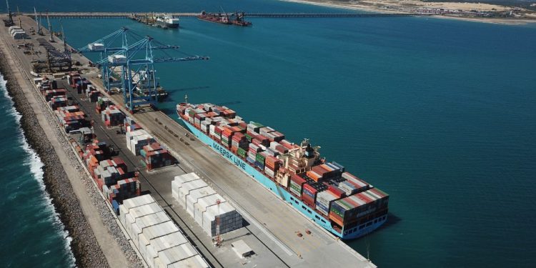 Projeto-piloto usa H2V na combustão da caldeira de geração de vapor de usina no Porto de Pecém, no Ceará — Foto: Divulgação