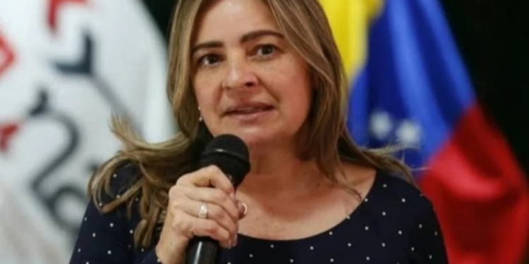 Ex-cunhada de Nicolás Maduro deixa presidência do Banco Central da Venezuela