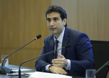 Galípolo pede ‘socorro’ ao Congresso para reforçar trabalho do BC: ‘Às vezes, tem um servidor cuidando de 30 instituições’