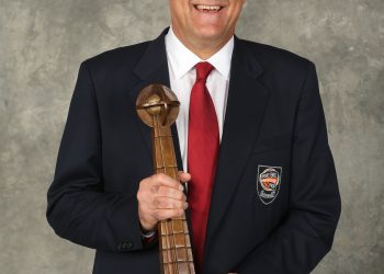 Galvão Bueno lamenta morte de Oscar Schmidt: 'O Brasil perdeu hoje um gênio de nosso esporte'