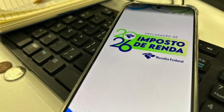 Imposto de Renda 2026: veja como declarar ações trabalhistas