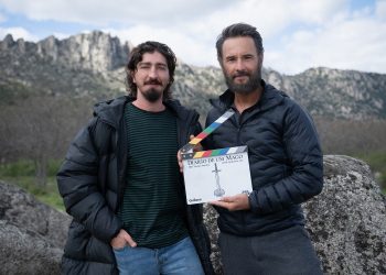 Johnny Massaro e Rodrigo Santoro vão estrelar 'O diário de um mago', adaptação de livro de Paulo Coelho