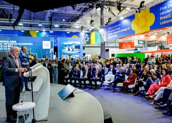 Lula na Alemanha: 'Brasil cansou de ser tratado como país pequeno ou invisível'