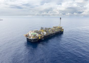 Por que o governo precisa do aval do Congresso para desonerar combustíveis com a arrecadação do petróleo?